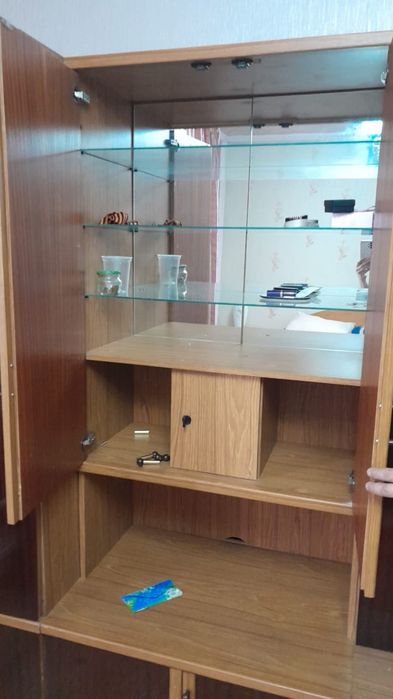 Продам стенку б/у