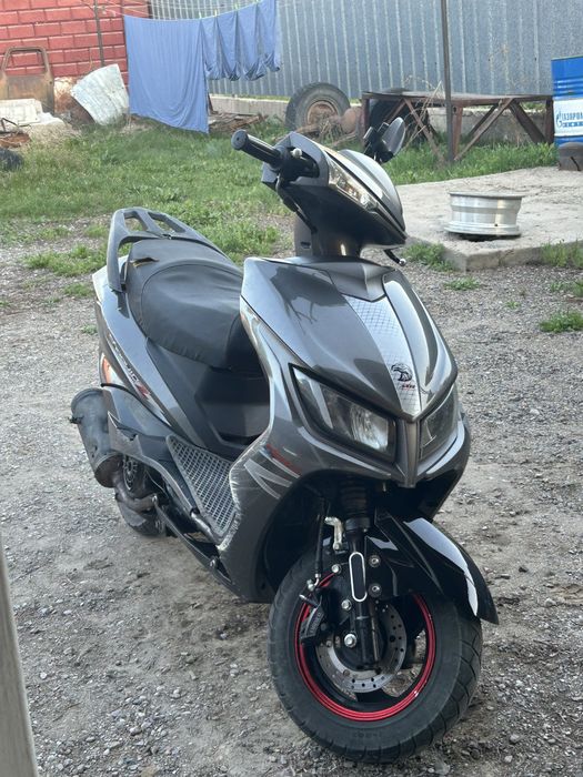 Продам мопед м8 150 кубовый