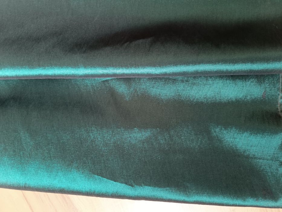 Уникална официална рокля за поводи. Размер М-Л,