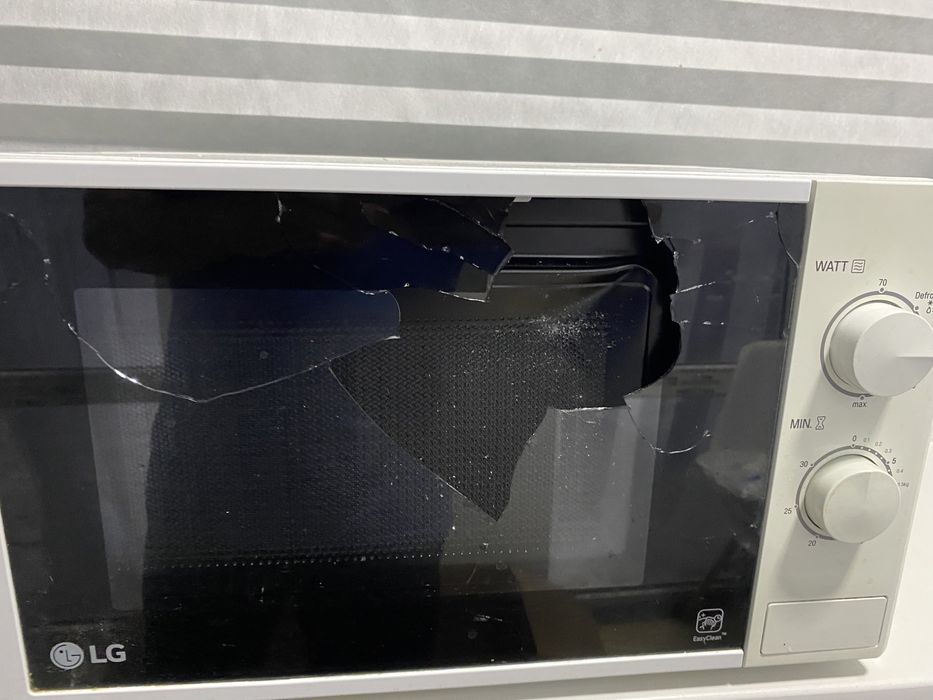 Продам микроволновку