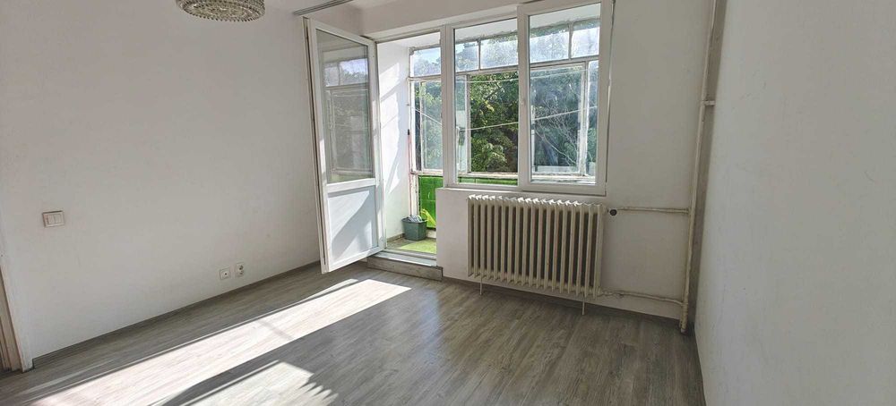 Drumul Taberei – Valea Oltului / Valea Argeșului Apartament 3 camere decomandat