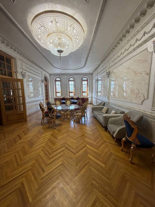 Аренда дома 15 комнат, 15 соток, ор-р: Мустанг заправка