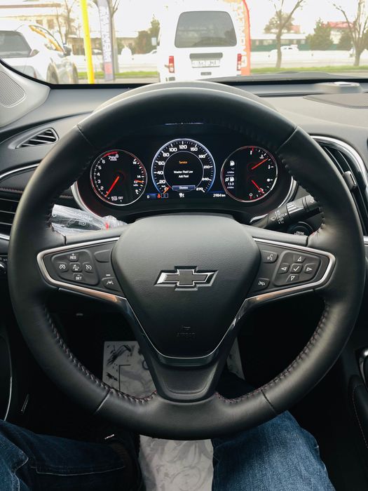 Malibu 2 XL avomobil sotiladi !