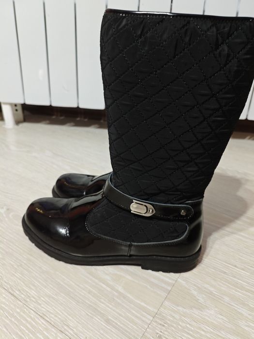 Сапоги для девочки осенние