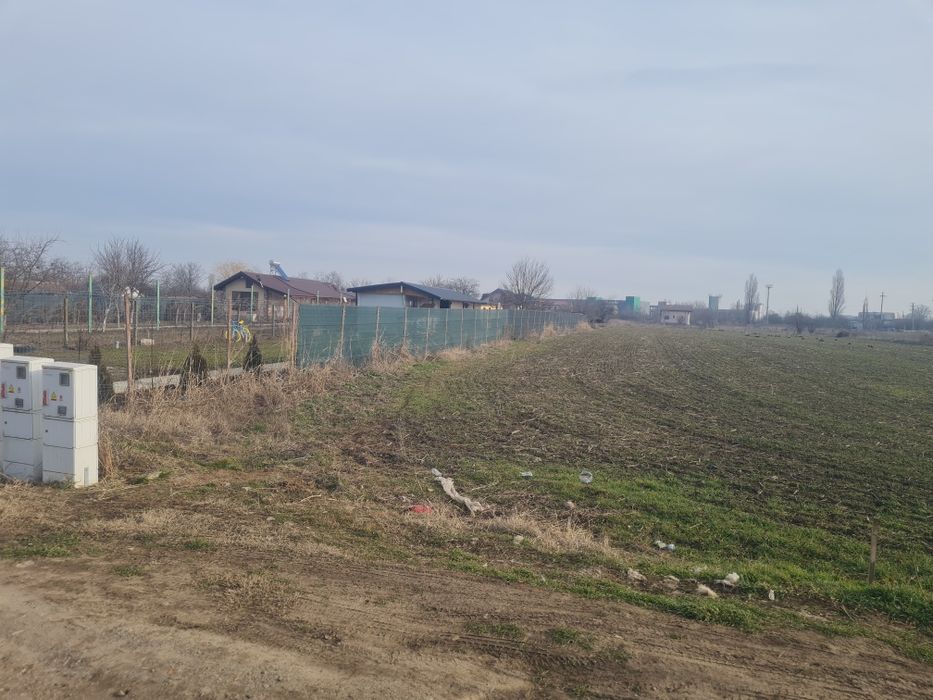 Vand teren intravilan