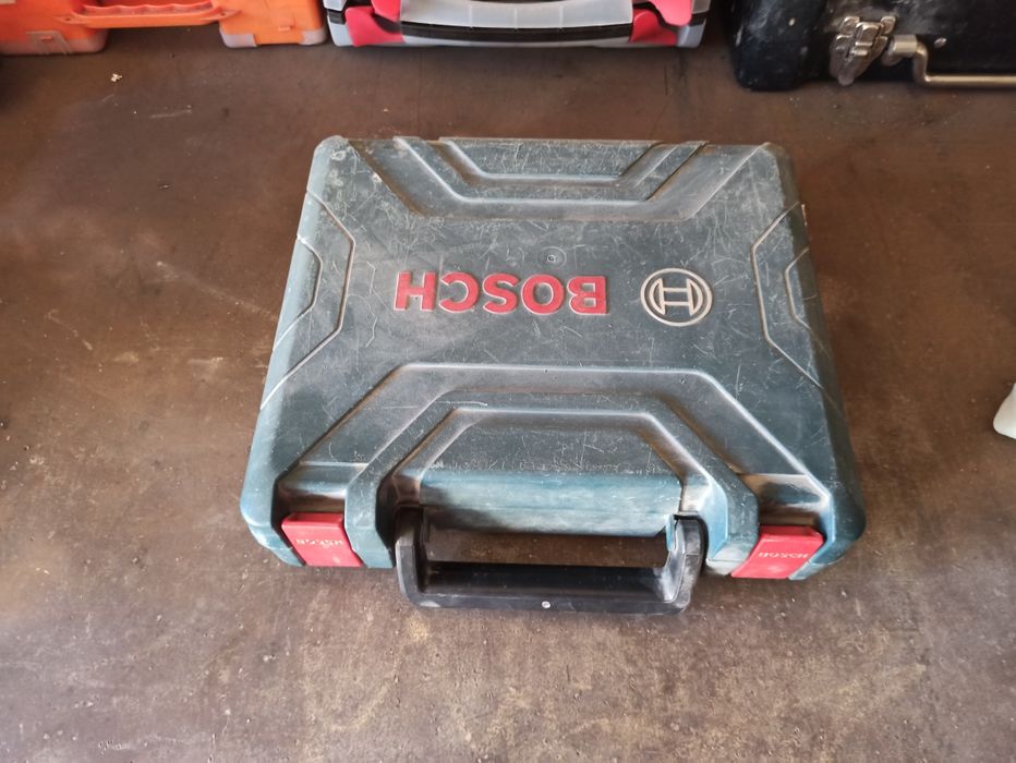 Шуруповёрт Bosch GSR120-li
