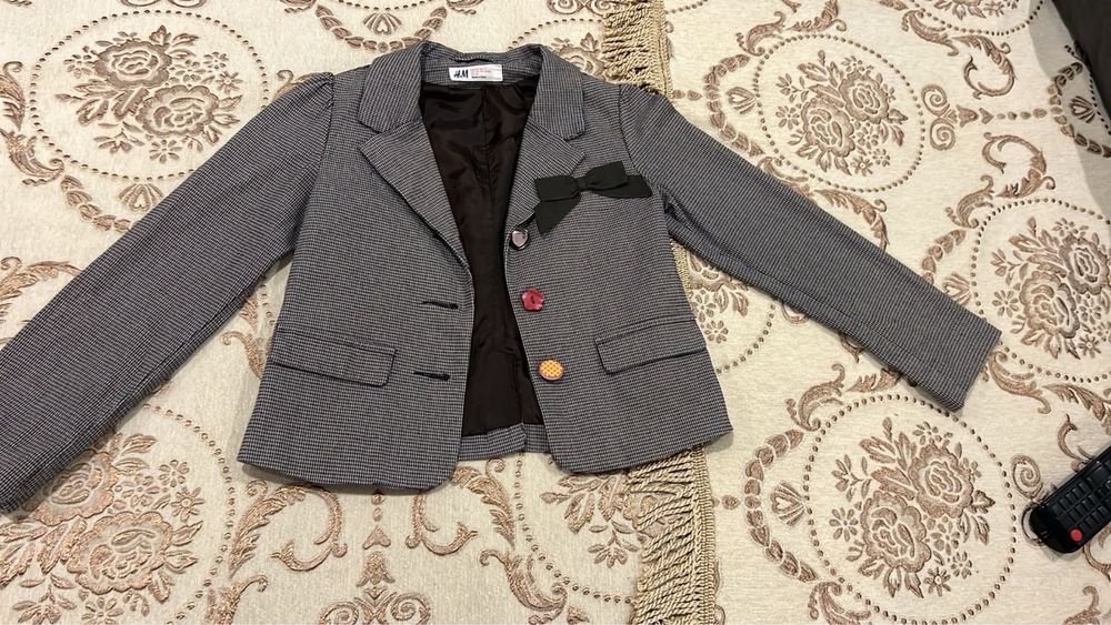 Продам вещи на 6-7лет