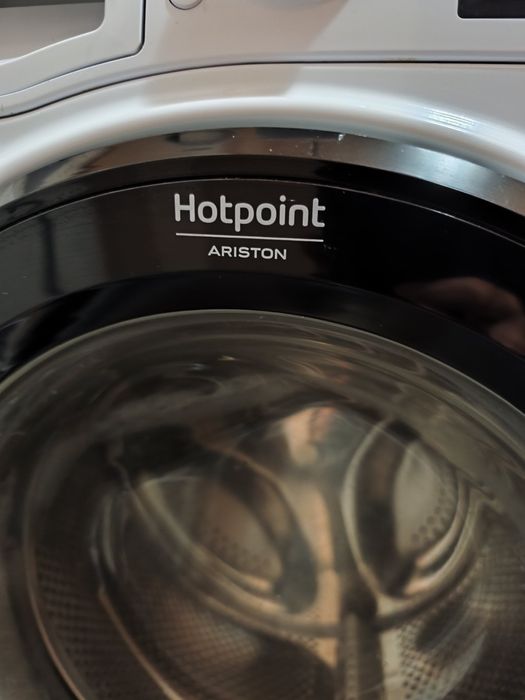 Пералня ARISTON Hotpoint
