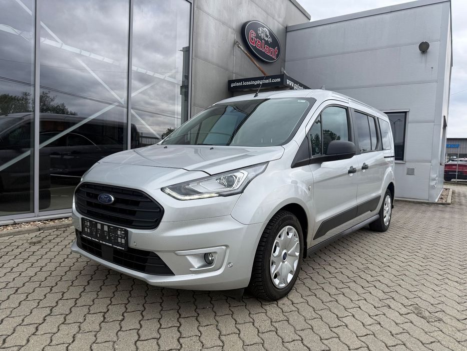 Ford Transit Connect L2 .120cp ,Titanium, Led, Service complet, TVA-deductibil ,RATE