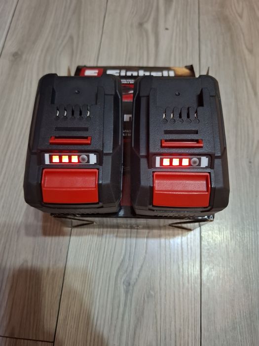 Vand Acumulatori/ Incarcator Einhell