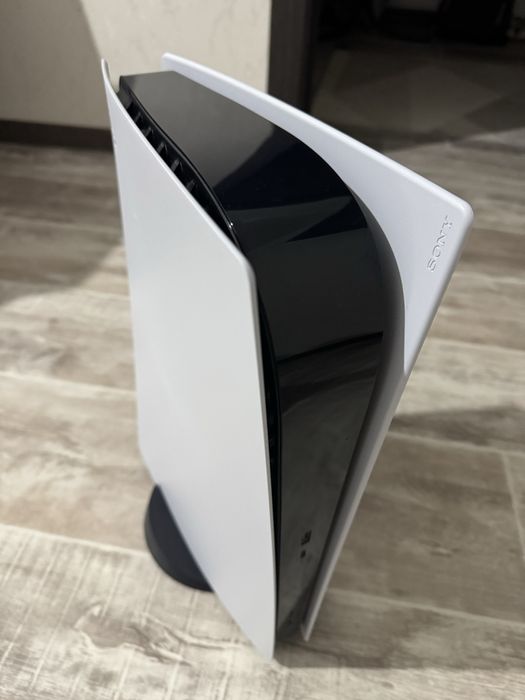 Playstation 5 с дисководом