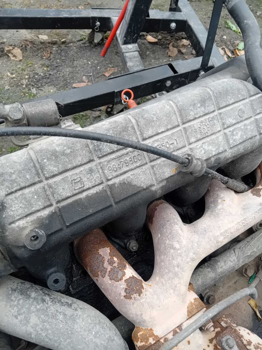 Motor fiat ducato 25oo cu accesorii  si cutie