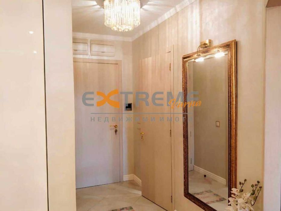 Дава се под наем Двустаен апартамент в Варна, Гръцка махала - 62 кв.м за 1200 € - Снимка #12