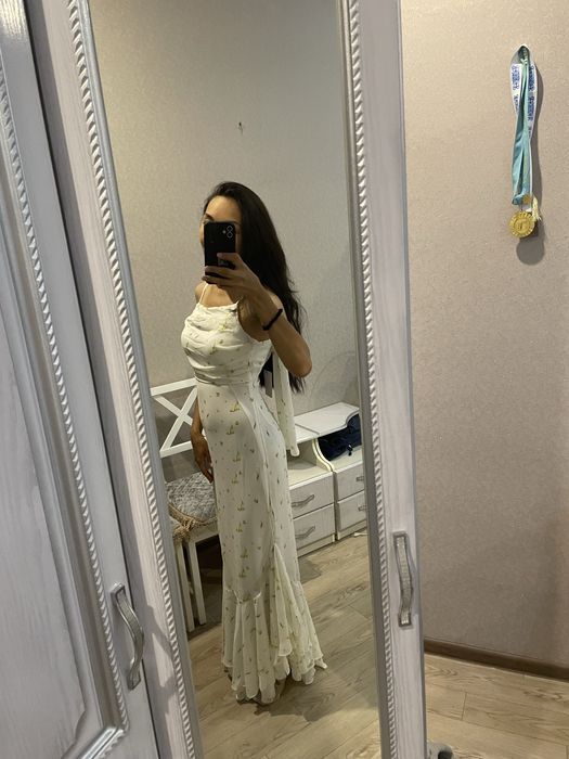 Продам платье нарядное