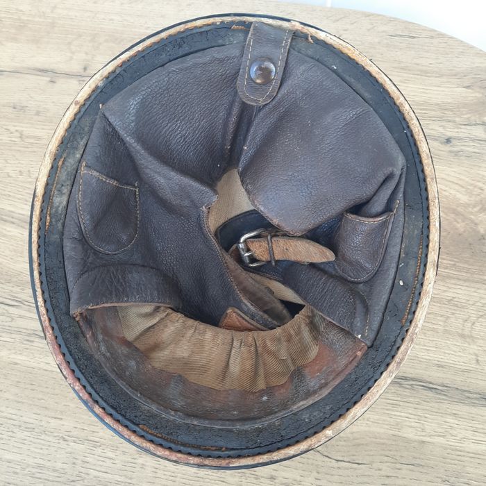 Стара ретро винтидж моторжийска каска - топ цена !