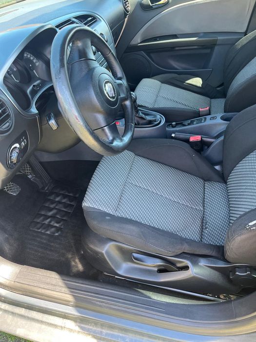 Vând Seat Leon 1.9