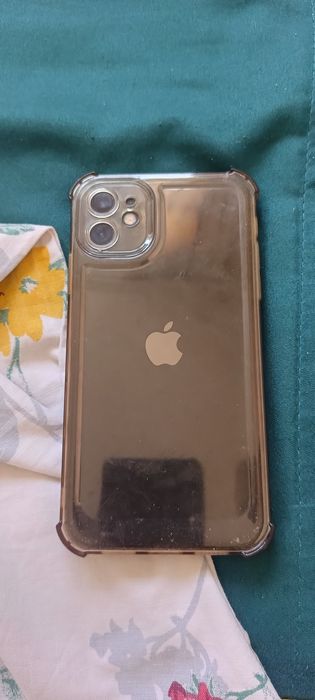 Продам рабочий Айфон 11