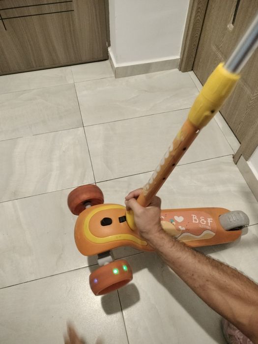 Vand trotineta copii