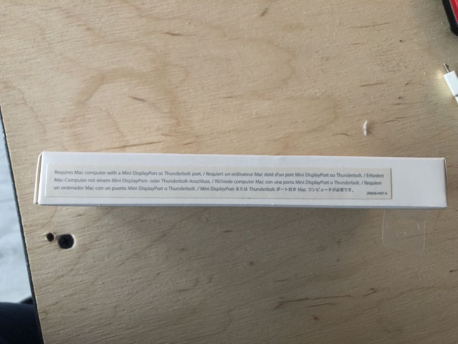 Оригинален кабел за macbook