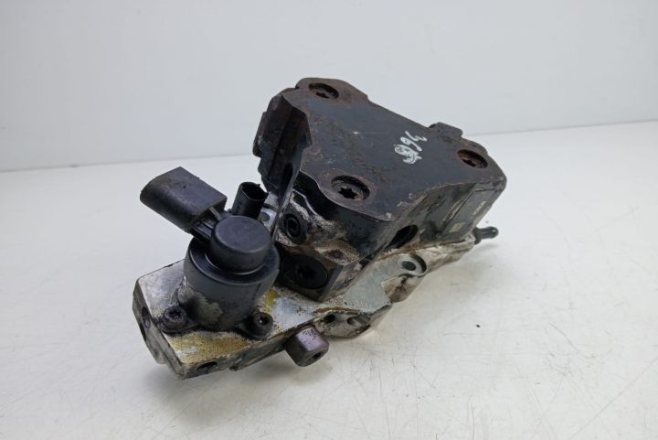 Pompa  inalta presiune  A6460700101 Mercedes-Benz C-Class W204/S204 s