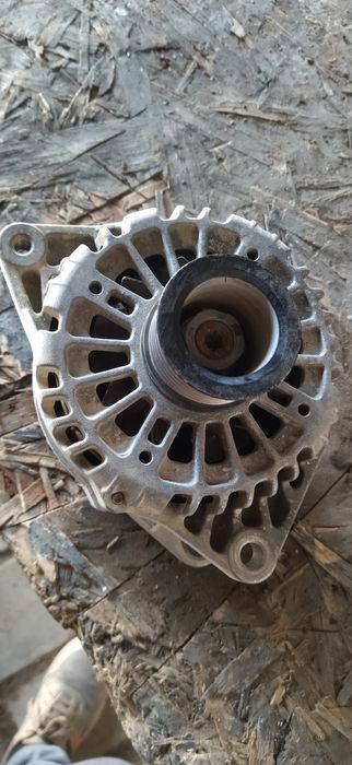 Продам генератор на Газел Бизнес