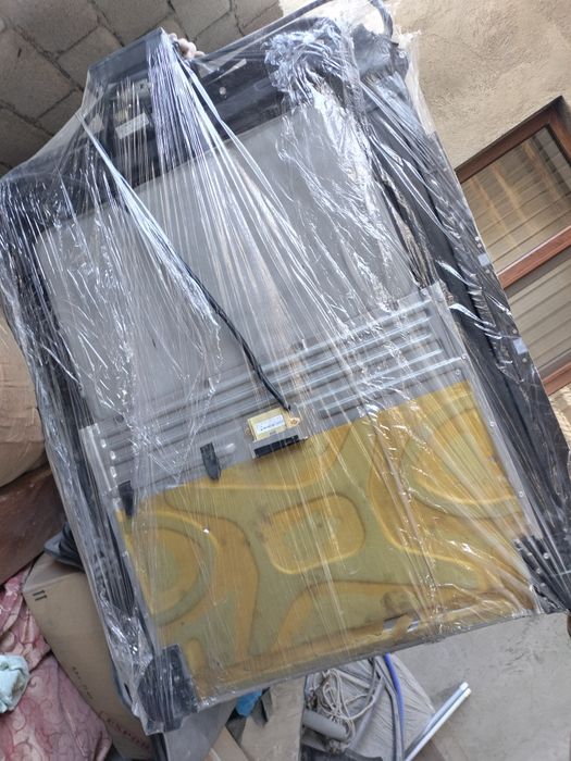 Продам Люк от ВМВ срочно