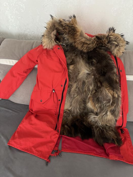 Подам вещи в отличном состояний