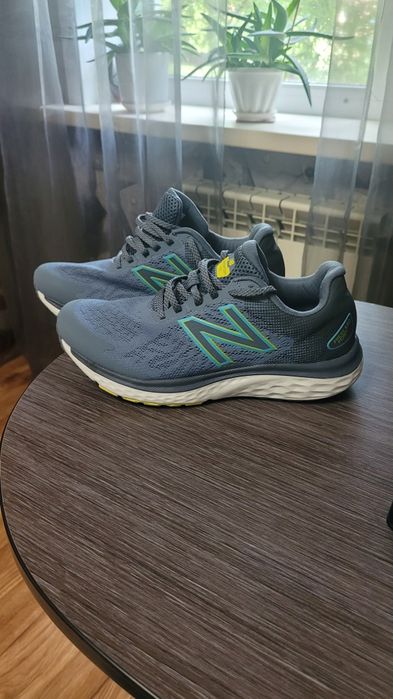 Подам кроссовки New Balanse