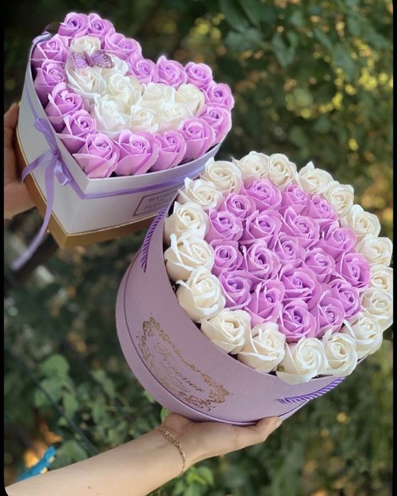 Buchete/ cutii trandafiri săpun