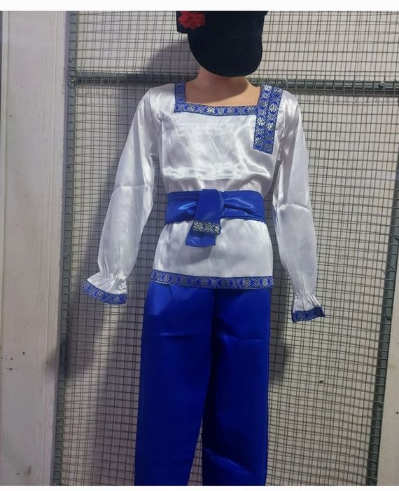 Продам русский народный костюм для мальчика