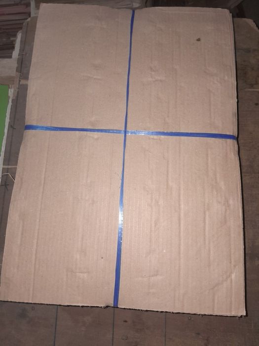 Patistavka kartonlar bor