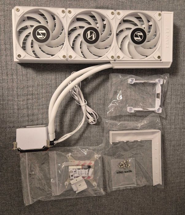 CPU Cooler Lian Li HydroShift LCD 360R AM5 / AM4 / 1700