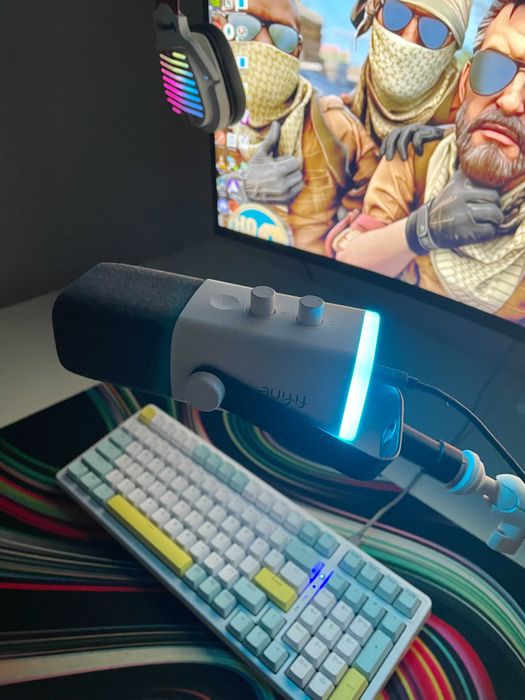 Kompyuter sotiladi full komplekt