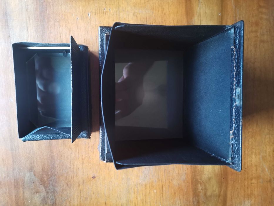 Aparate foto cu burduf - cadoul perfect pentru cei dragi