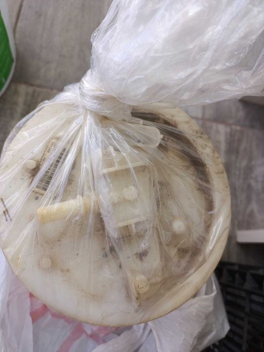 Бензинасос для мазды 3