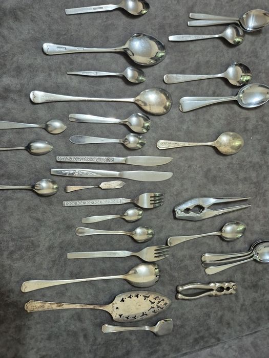 Винтидж прибори – посребрени лъжици,вилици ножове орехотрошачки