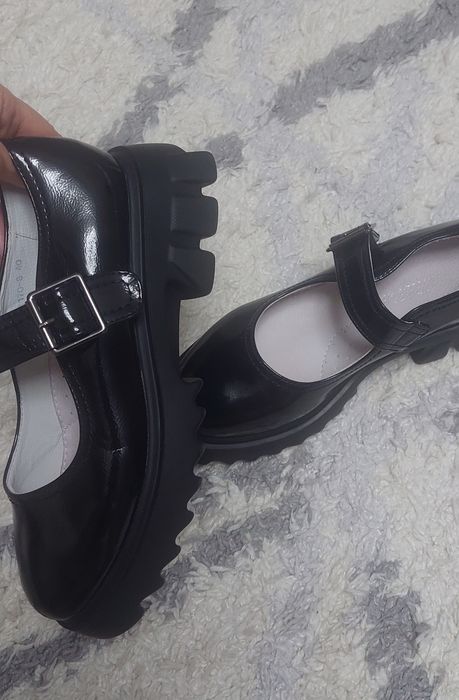 Туфли подростковые