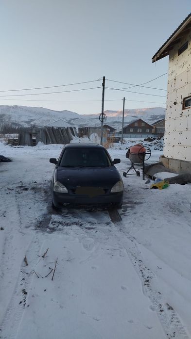 Продам Приору  хэтчбек