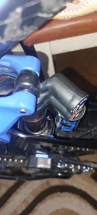 Vând fox x2 kashima 241×76mm