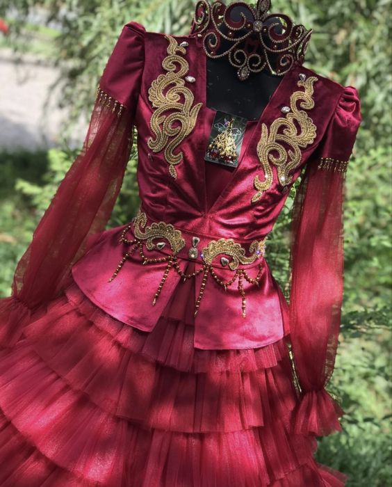 Продам казахское платье