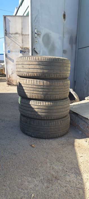 Резина летняя в хорошем состоянии