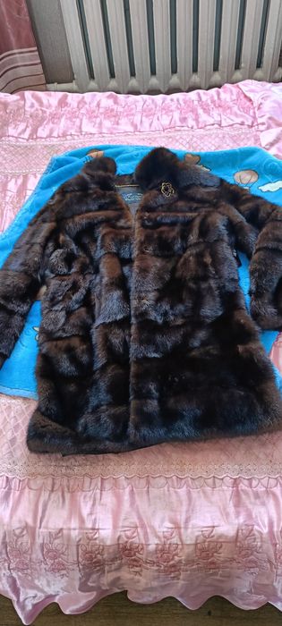 Шуба норковая. дублёнка белый