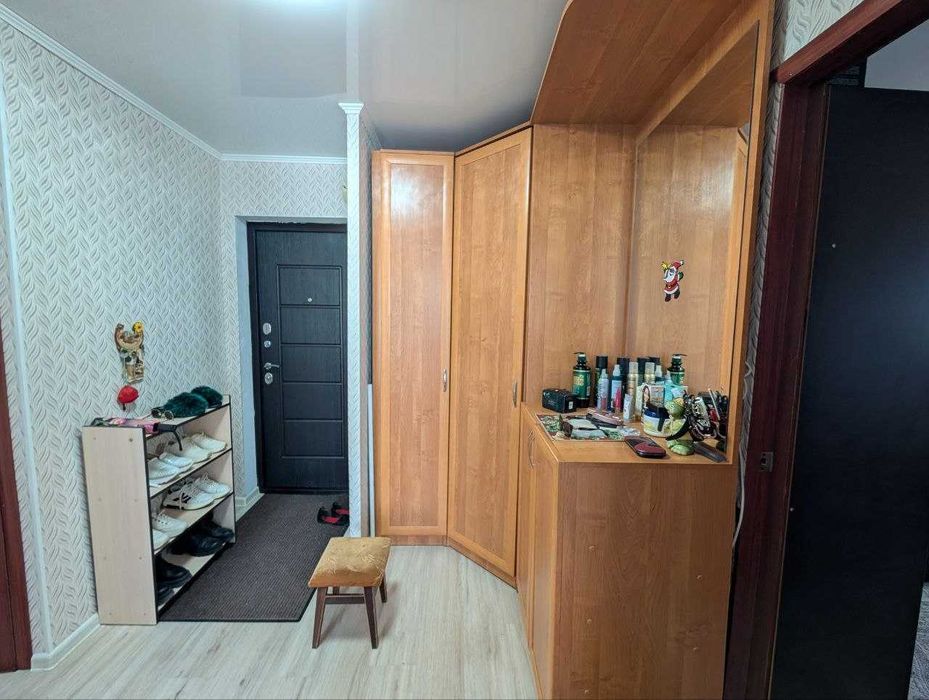 Продам 3-комнатную квартиру в 14 микрорайоне