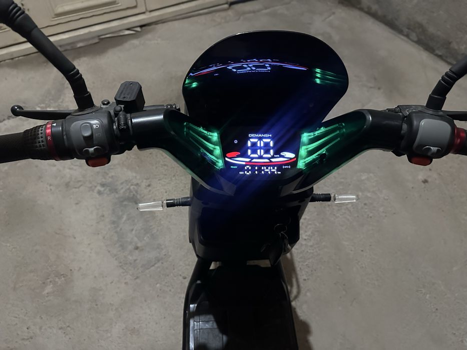 Elektro skuter 4,5million