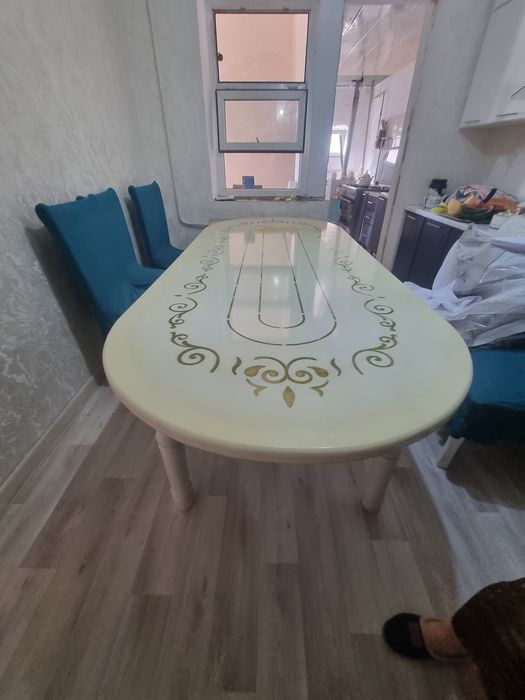 Стол сатылады 65000
