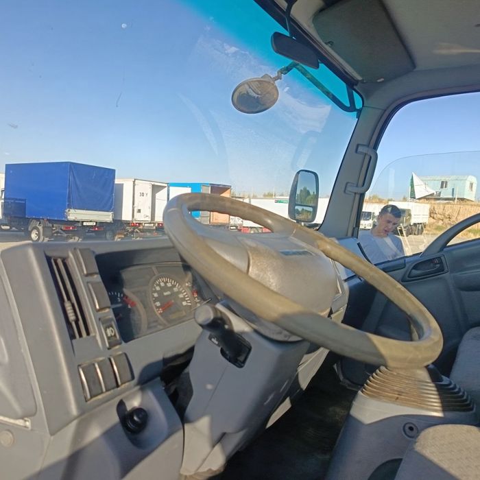 Isuzu 2009 Sotiladi