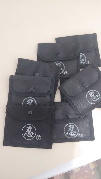 Продавам шурикен-и