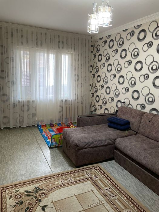 Продаю 2х комнатную квартиру на 4 этаже