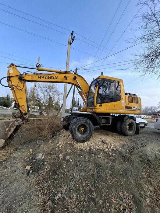 Hyundai 1400 excavator sotiladi