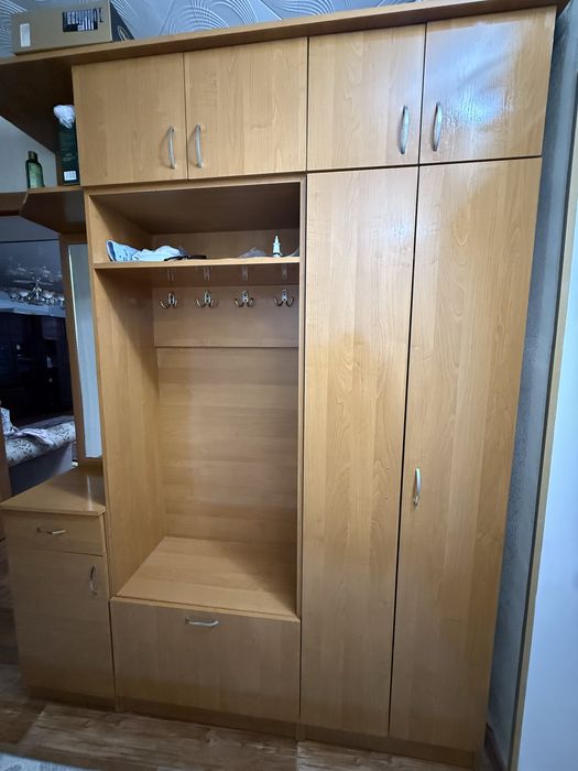 Продам 3 шкафа в хорошем состоянии